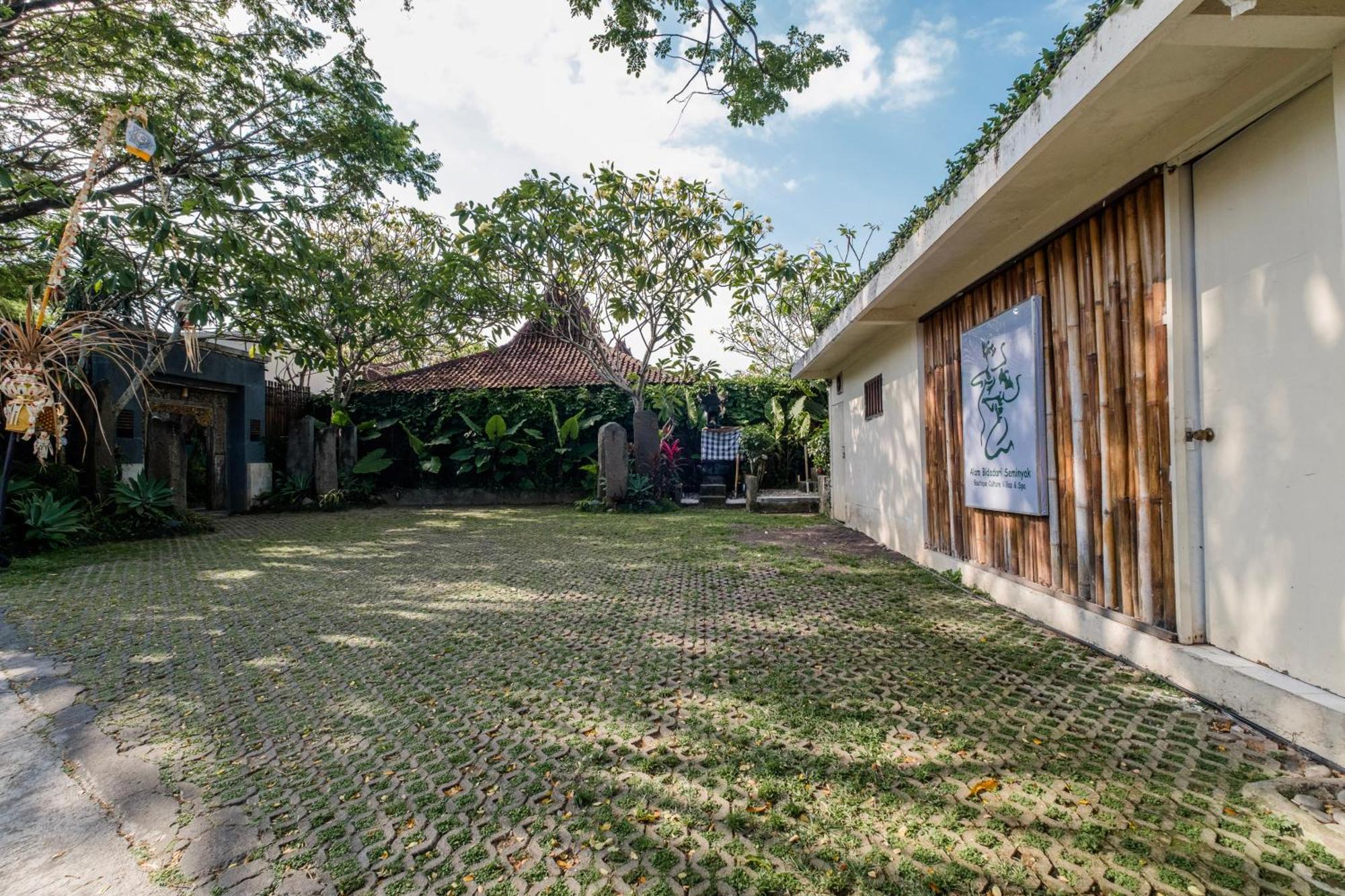 הוילה Alam Bidadari Seminyak מראה חיצוני תמונה