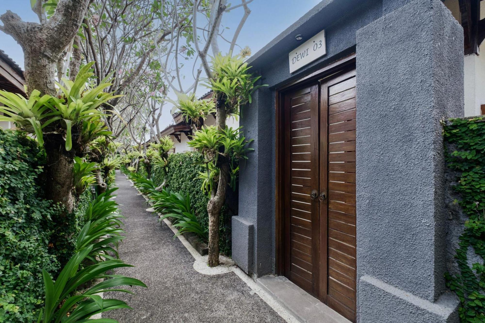 הוילה Alam Bidadari Seminyak מראה חיצוני תמונה