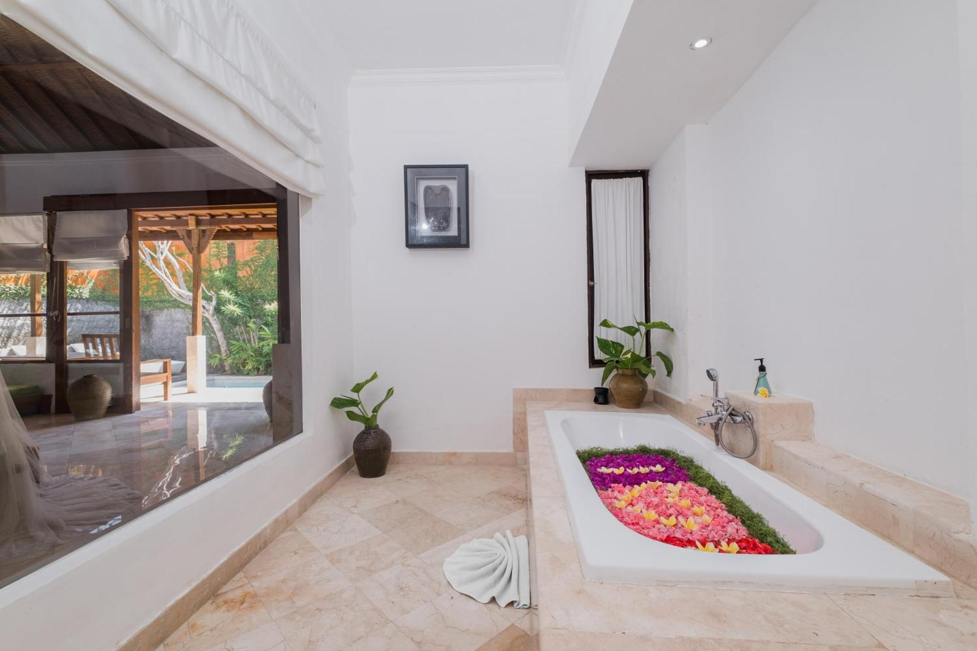 הוילה Alam Bidadari Seminyak מראה חיצוני תמונה